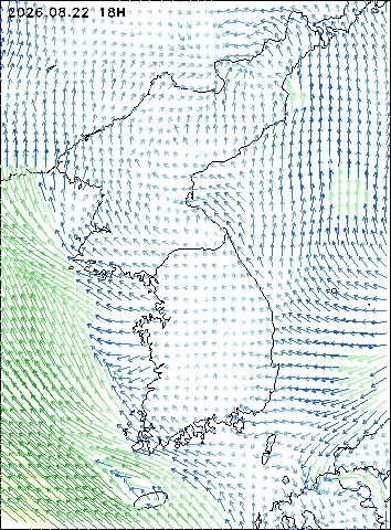 2026-08-22 18 : 00